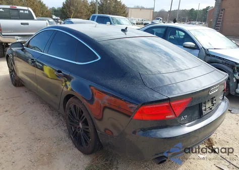 2012 Audi A7 Premium z USA, uszkodzony, nr VIN WAUYGAFC3CN132163